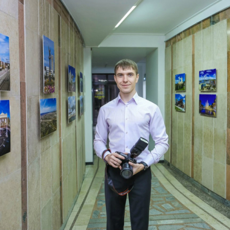 Ю. Лобачев, 2016. Фотовыставка в Администрации города
