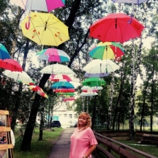 14 августа 2017. В парке Гагарина открылась «Аллея парящих зонтиков»