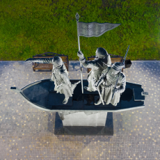 Памятник первопроходцам Земли Кузнецкой. Фото Ю. Лобачев