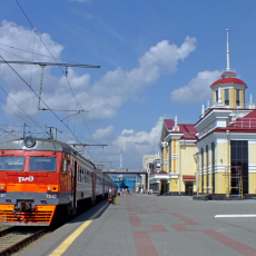 Привокзальная площадь. Железнодорожный вокзал. Пригородный вокзал. Автовокзал