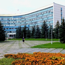 10 декабря 1991 года образован исполнительный орган местного самоуправления - Администрация города Новокузнецка. Фото - А. Завора