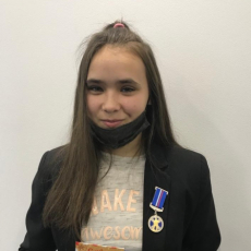 26 декабря 2020. 12-летняя Екатерина Казибекова награждена памятной медалью «За проявленное мужество»
