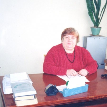 В рабочем кабинете – 1996 г.