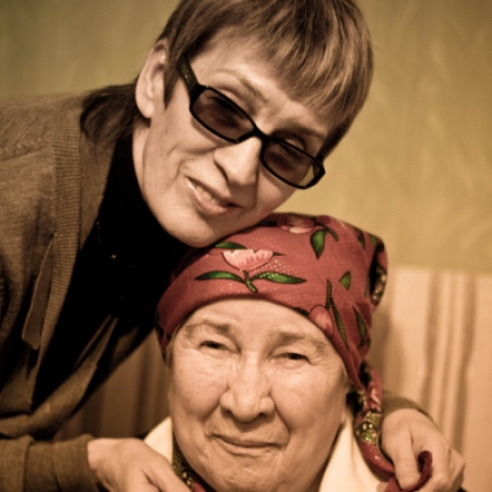 Р. А. Мингалиева с мамой, 2010