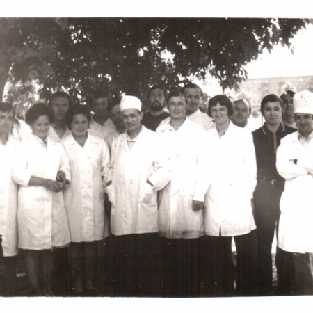 Михайловичев Ю. И., 1970. С коллегами по работе