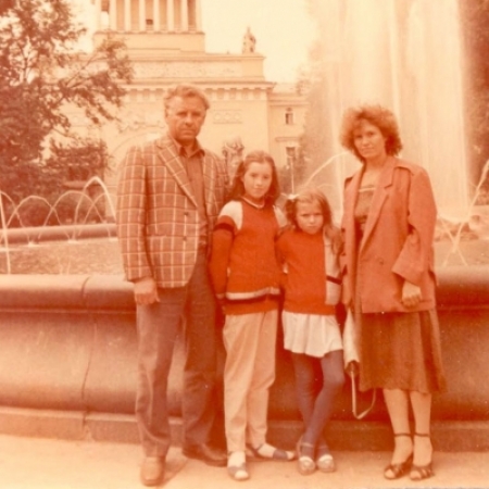 Владимир Иванович Зайцев с семьей