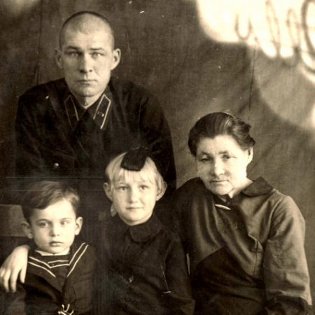 Семья Камашевых перед войной
