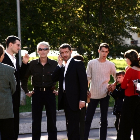 В. Л. Машков с братом. 2004 год. Презентация фильма ПАПА, кинотеатр КОСМОС, Новокузнецк